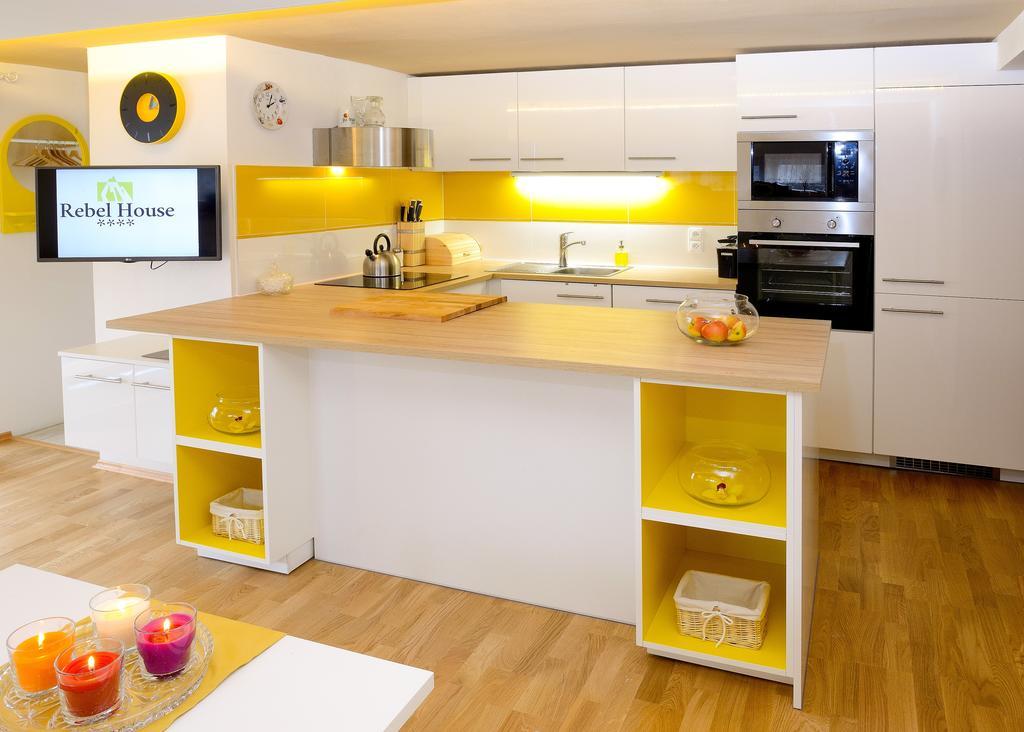 Rebel House Apartment Frydlant nad Ostravici Ngoại thất bức ảnh