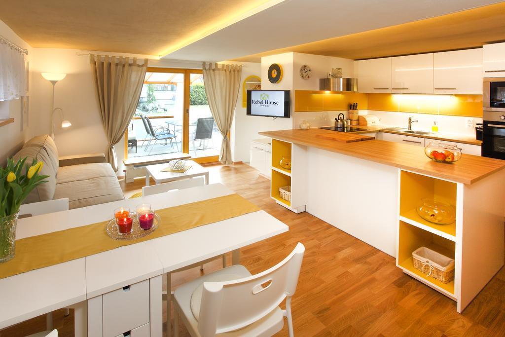 Rebel House Apartment Frydlant nad Ostravici Ngoại thất bức ảnh