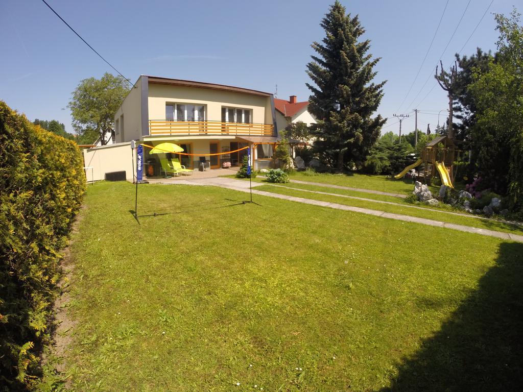 Rebel House Apartment Frydlant nad Ostravici Ngoại thất bức ảnh
